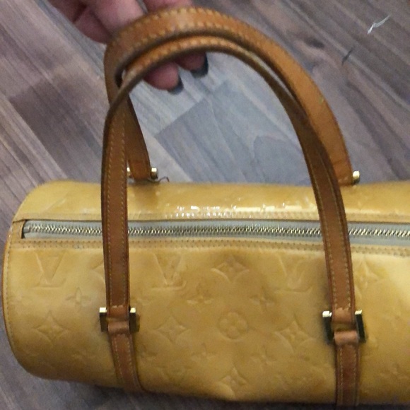 Authentic Louis Vuitton Bedford Bag Yellow Vernis Discounted from $700 - Picture 7 of 7